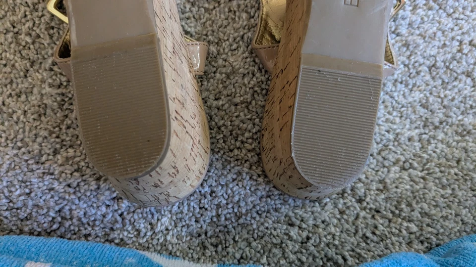 BCBGeneration 女式鞋 10 码 米色 — 第 4/4 张图片