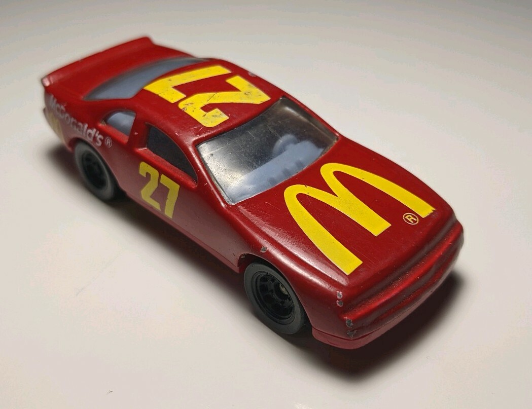 1993 Hot Wheels MCDONALDS THUNDERBIRD #27 NASCAR Racecar Red Ford