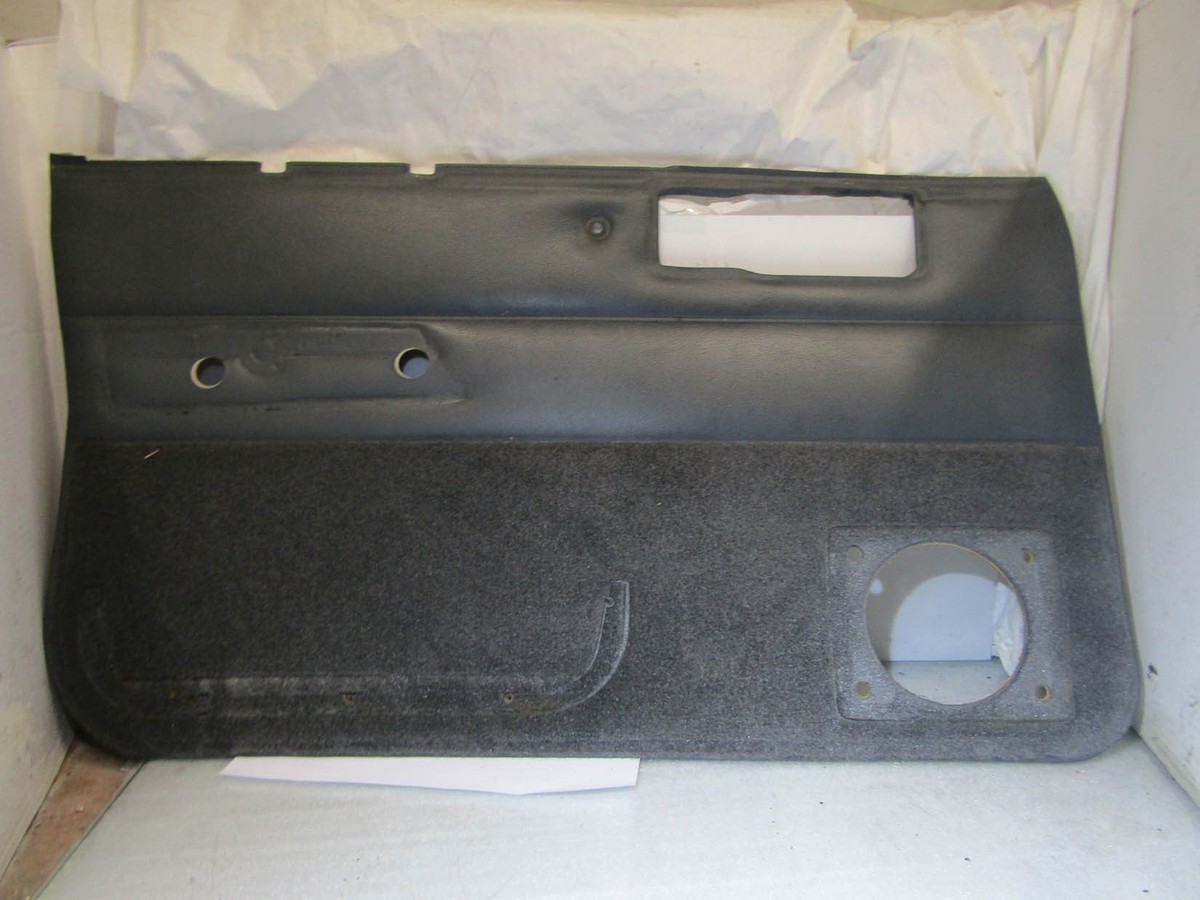Jeep Cherokee XJ Pre-Facelift 84-96 left front interior door card