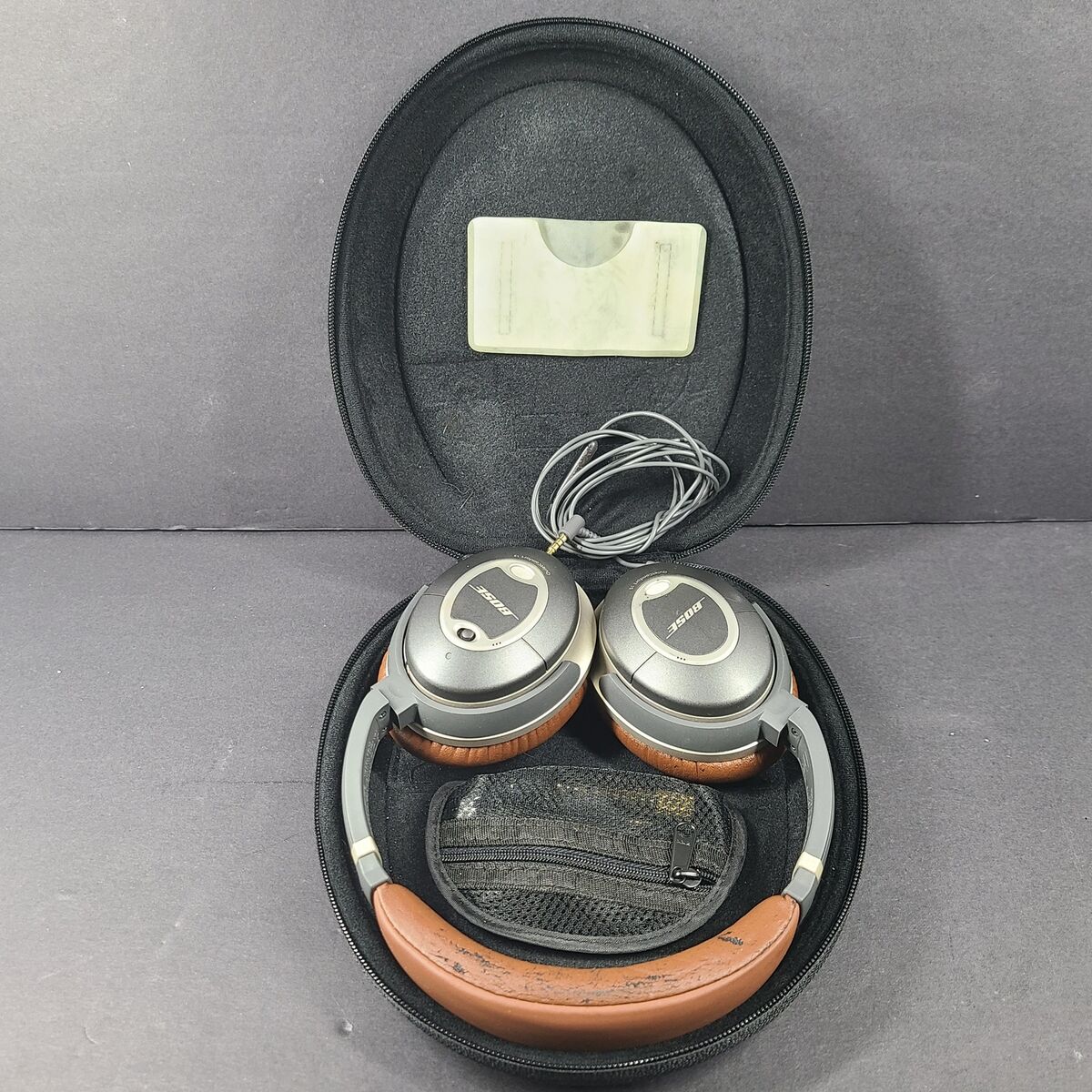 Bose QuietComfort 15 Brown Noise-Cancelling Headphones QC15 Bose QuietComfort 15 Brown Noise-Cancelling Headphones QC15