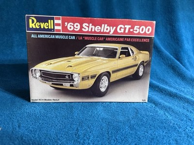 Revell 1969 Shelby GT-500 1:25 Model Kit #7161 Unbuilt Complete w/Decals