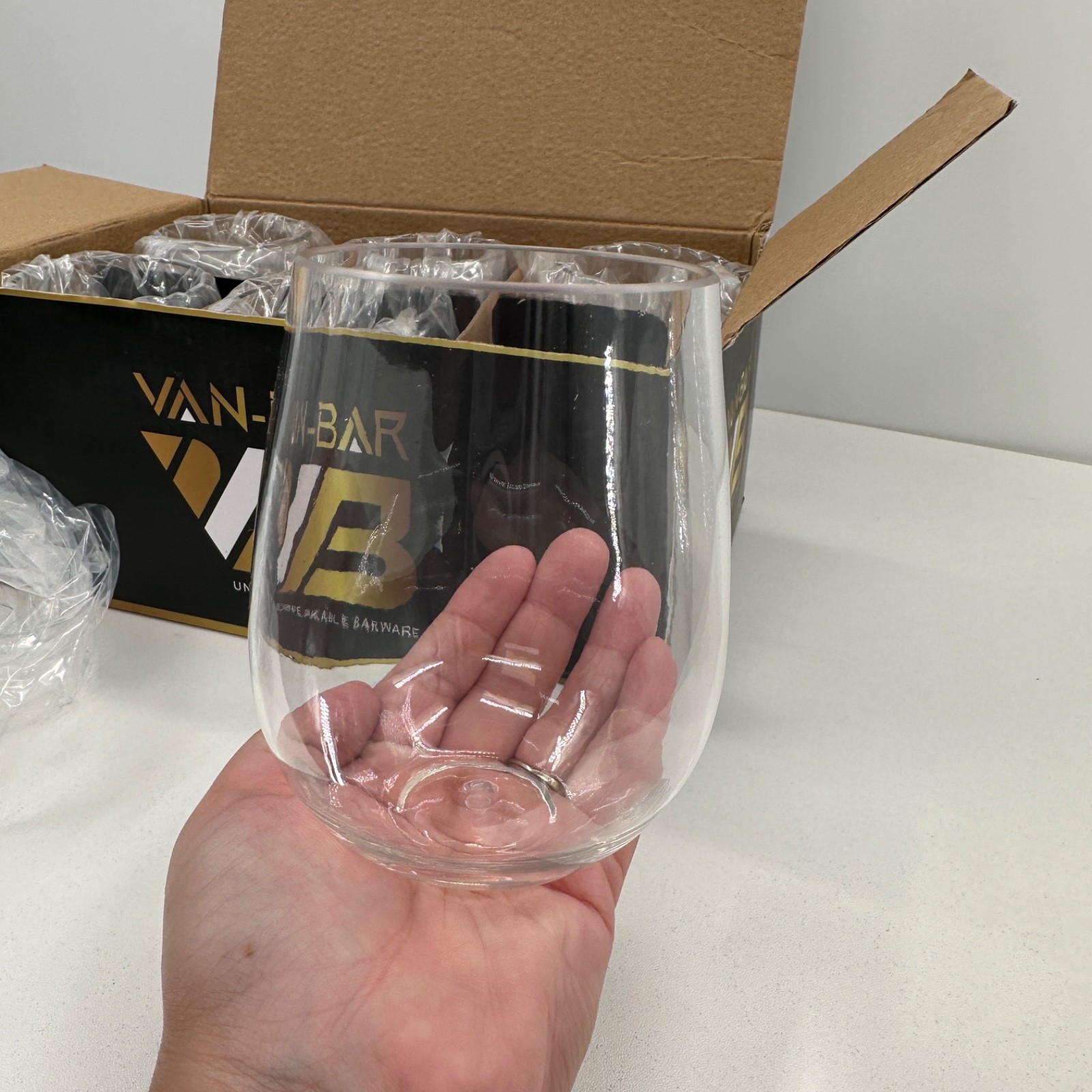 Van-Bar Unbreakable Barware 6 16 Ounce Stemless Reusable Plastic Wine Glasses