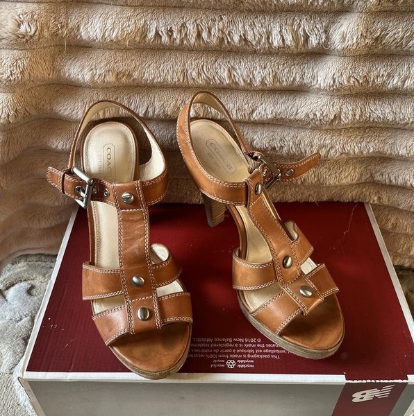 Women Coach Heels Light Brown Leather 38