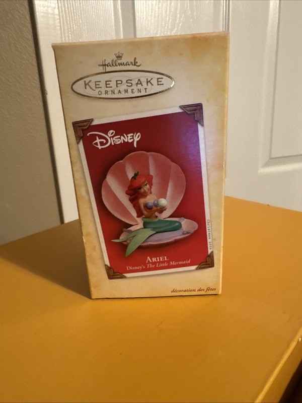 HALLMARK KEEPSAKE DISNEY ARIEL THE LITTLE MERMAID CHRISTMAS ORNAMENT 2004