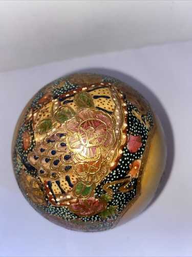 Vtg Hand Painted Moriage Oriental Chinese Porcelain Egg Geisha Gilded w Stand 7" - Picture 7 of 10