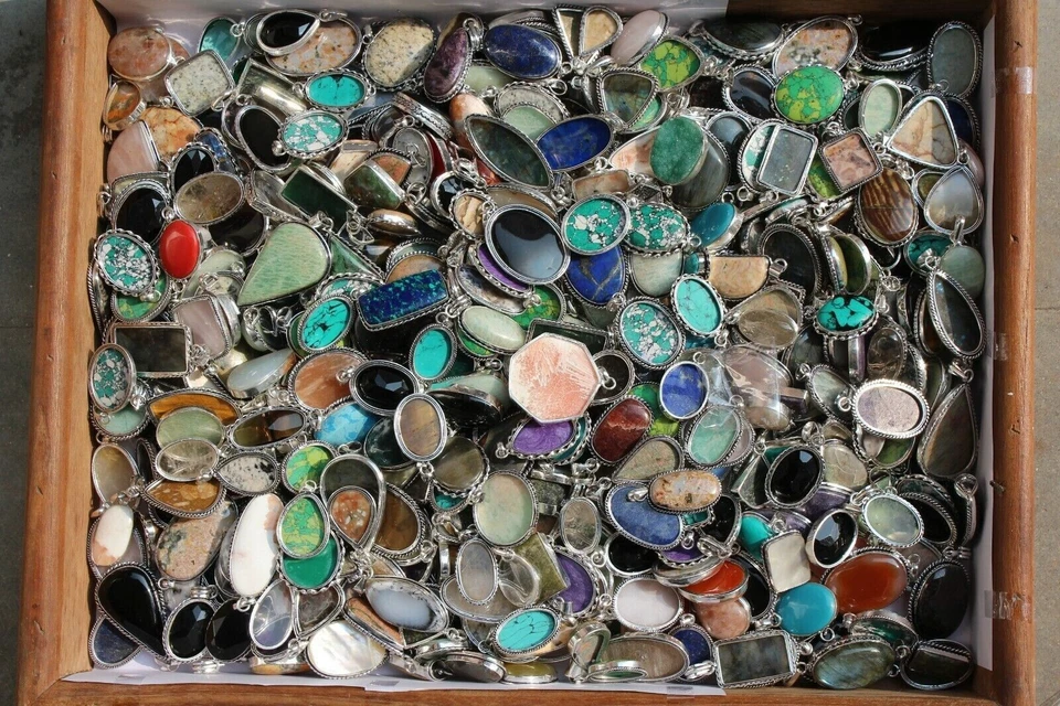 Lote de 25 piezas colgantes de diseñador enchapados en plata de ley 925 con piedras preciosas de turquesa y mezcla Foto 4 de 4