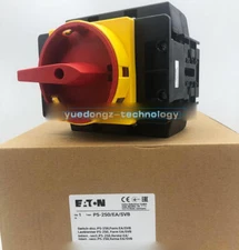 One EATON P5-250/EA/SVB 3P 250A Load Isolating Switch New