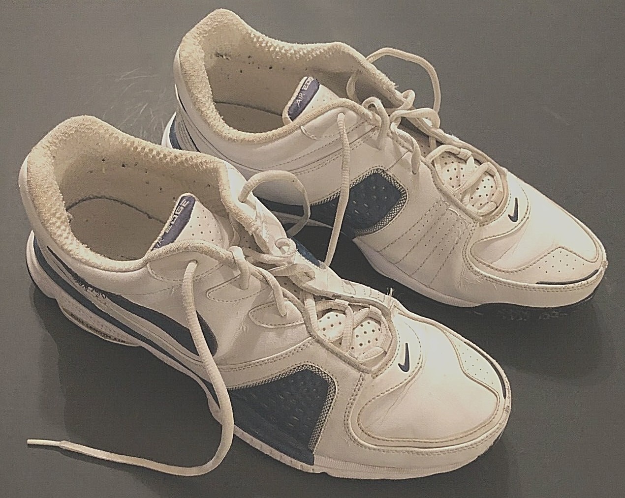 NIKE Air Edge 2008 Men's 318087-142 Blue White Low Top Training Run Sneaker 14 thumbnail 2