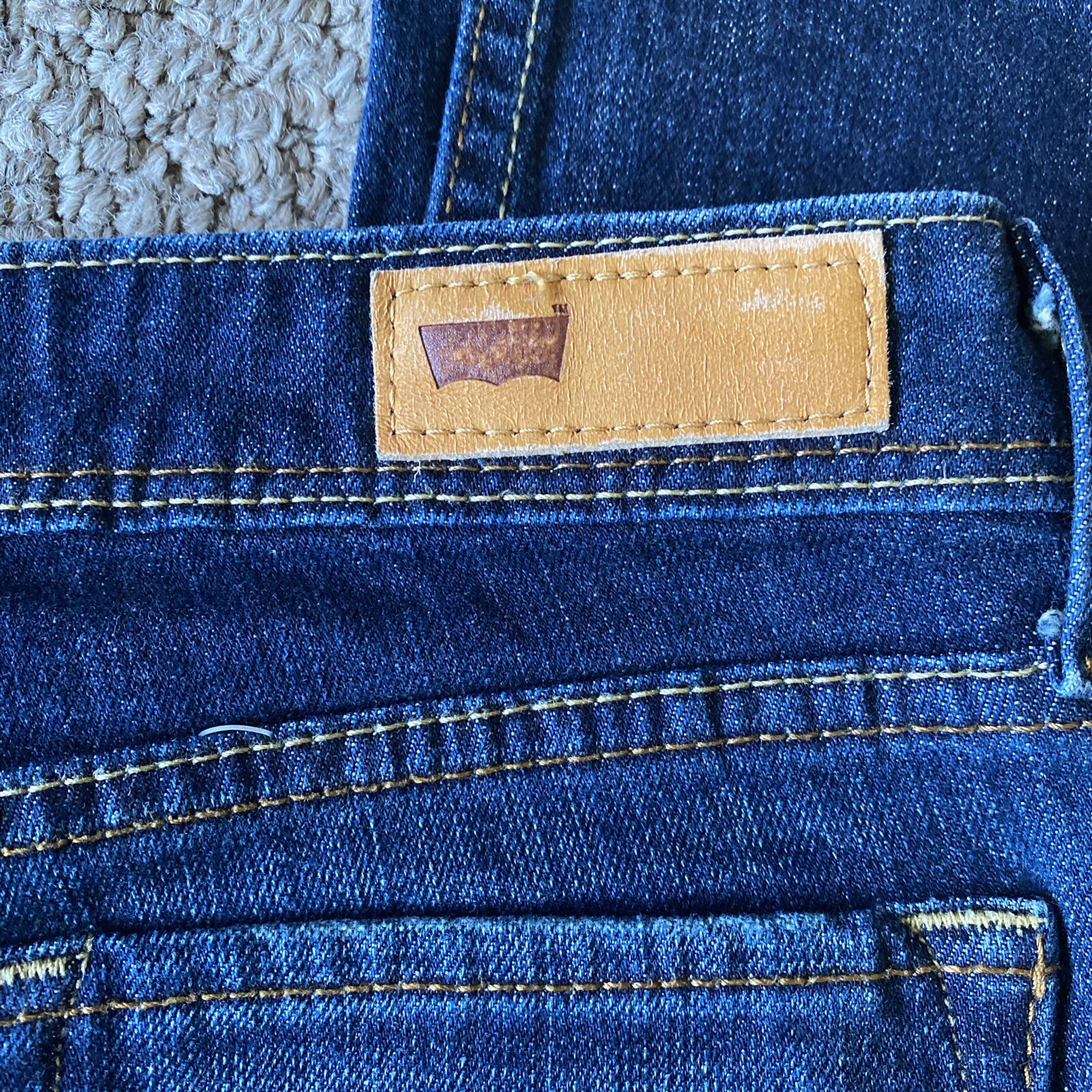 Women's percentM LEVIS Jeans Demi Curve Dark Wash image 8