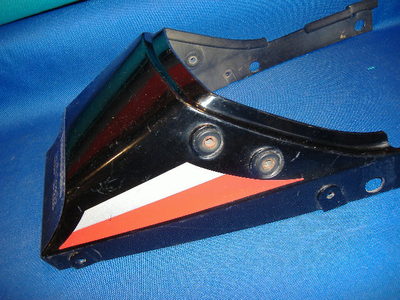 OEM Kawasaki ZX750 seat cover cowl 14025-1668 black GPZ 750 | eBay