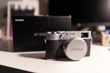 Fujifilm X100V 26.1MP Compact Camera Silver 9100 Shutter Count