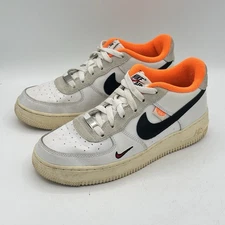 Nike Air Force 1 Low 07 Hoops DX3361-100 Athletic Shoes Size 6Y