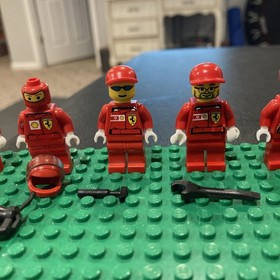 LEGO 8168 Ferrari Minifigure Lot of 5 Pit Crew and Drivers Tools Wrench Lot 1