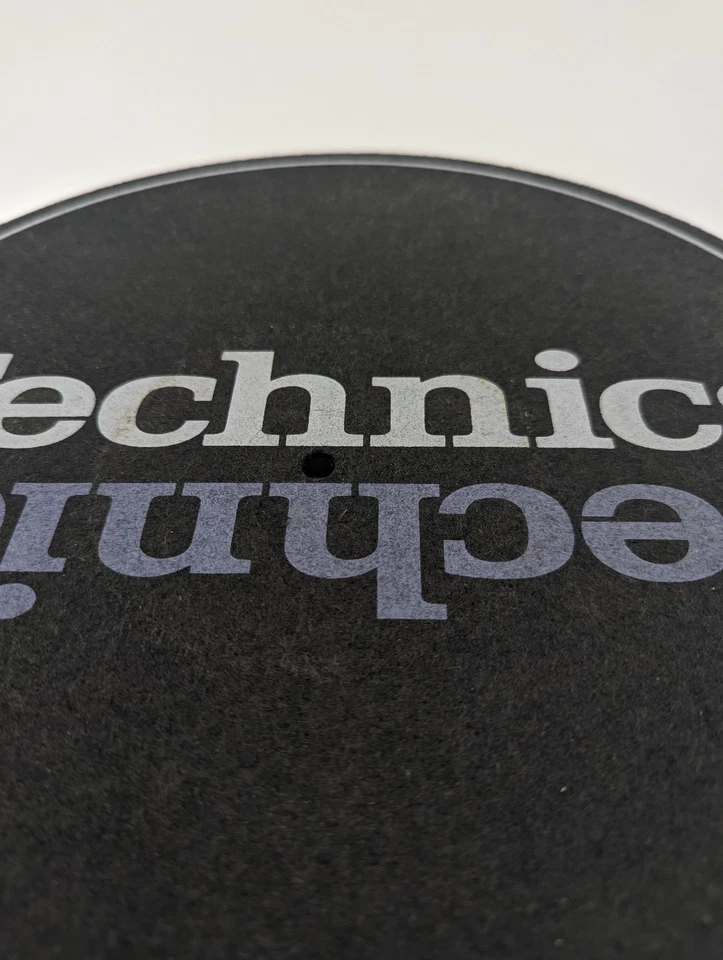 Technics sl1200, Sl1210. genuine Slipmat removed from an MK3D device 1day ship - Image 3 of 4