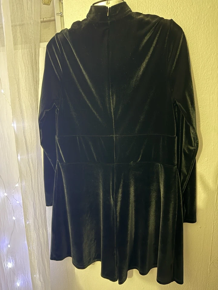 Gargantilla Express Velvet Mameluco Mujer L Negra Manga Larga Sumergible Elastizada Noche Out Foto 2 de 2