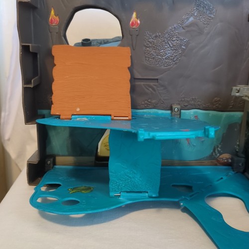 Matchbox 360° Pirate Pop Up Pirate Play Set Ship No Figures Cars - Picture 4 of 16