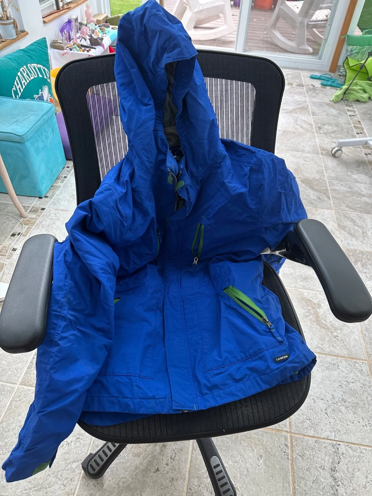 Lands’ End Squall 3-in-1 Boys Jacket | XL (18-20) | Royal Blue & Green | Hooded
Opens in a new windo
