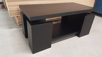 Table basse design VIENNA 100cm chêne viennois tressé rotin