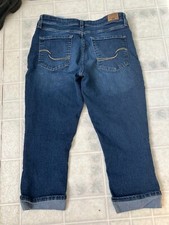 Signature by Levi Strauss Mid Rise Denim Capri, Women's Size 6 Cuffed Dark Wash