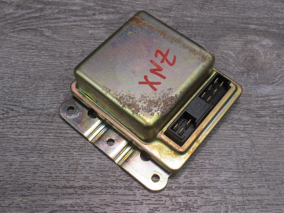 🥇79-82 UNIDAD MÓDULO DE CONTROL DE CRUCERO ASCD DATSUN NISSAN 280ZX S130 28402-P8100 OEM Foto 4 de 4