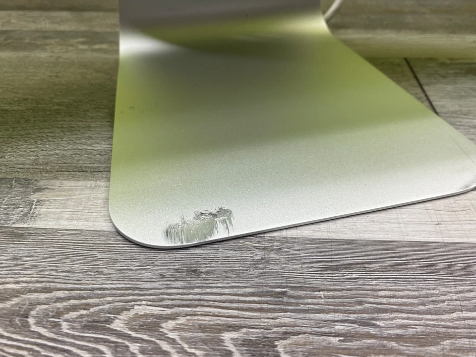 27" Apple Cinema Display Widescreen LED 27-inch Monitor A1316 2560x1440 USB mDP - Image 4 of 4