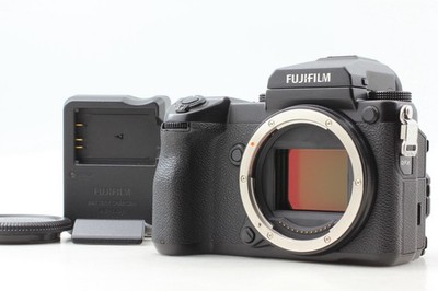  SC 3,801【 MINT 】Fujifilm GFX 50S Black Medium Format Mirrorless Camera JAPAN