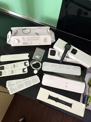 Apple Watch Series 5 44mm, (GPS + Cellular) mit eSIM-Funktion