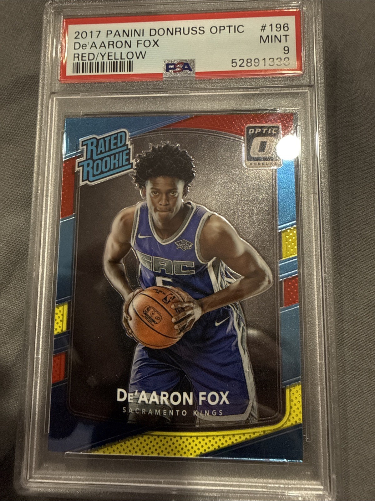 2017-18 Donruss Optic Rated Rookie De'Aaron Fox #196 (RC) Red/Yellow PSA 9