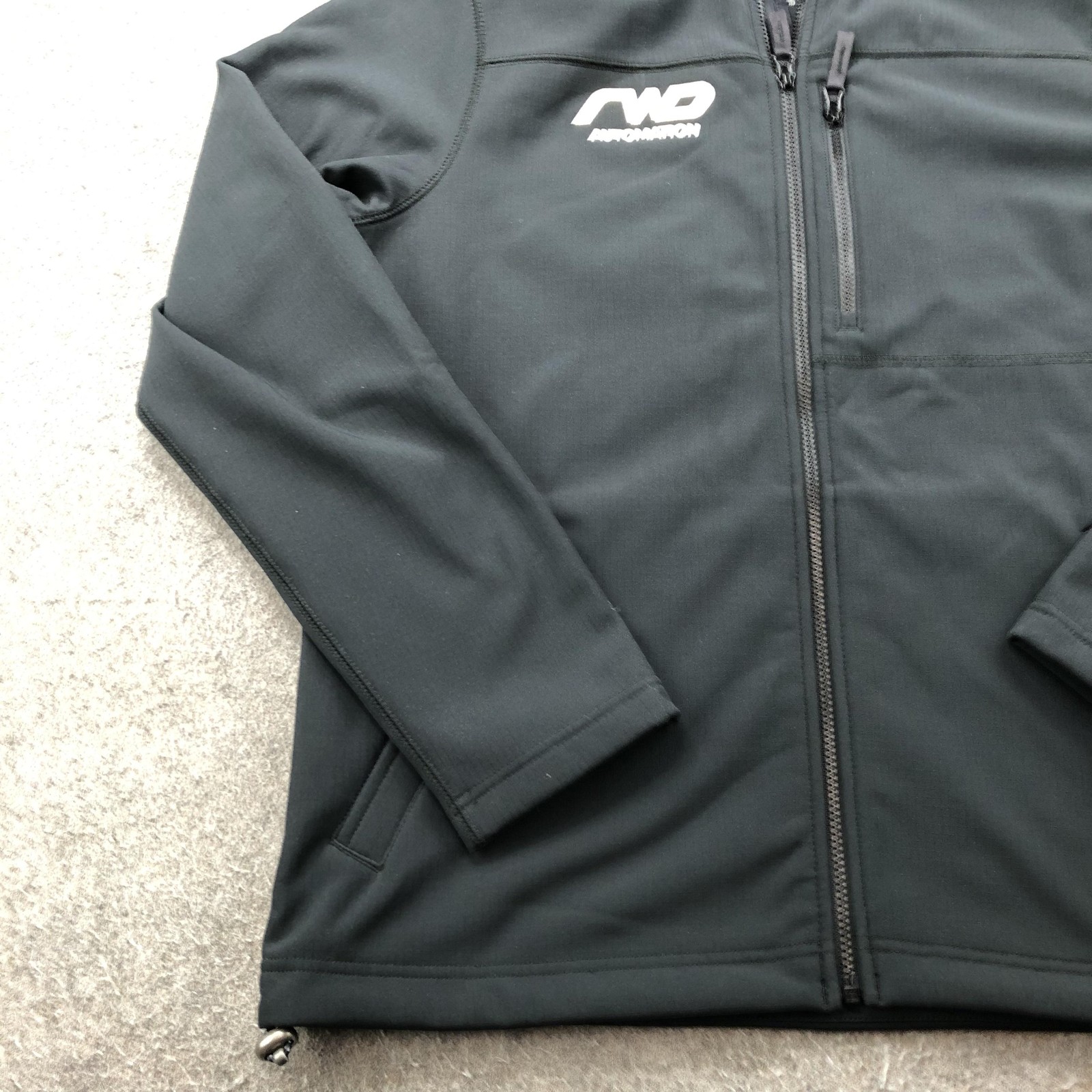 LL Bean Jacket Mens Medium Black Windproof Softsh… - image 2