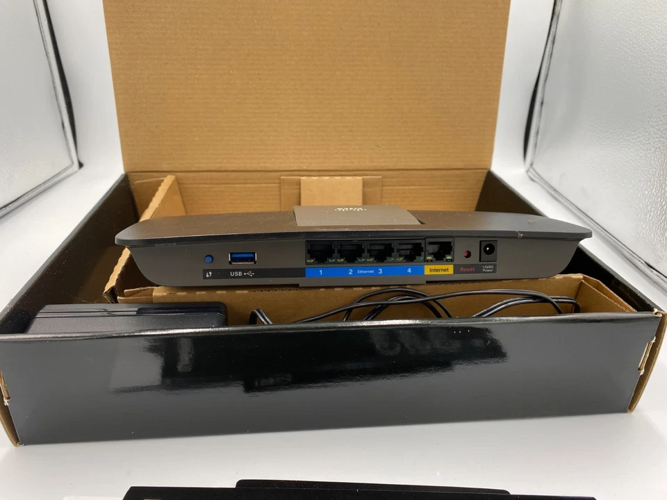 Linksys EA6300 Smart WLAN Router AC1200 Dual-Band Gigabit mit Box Handbuch & Strom - Bild 3 von 4