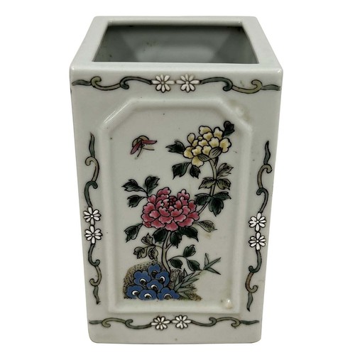 Mid-20th Century Chinese Square Porcelain Vase, Pen Holder - Picture 2 of 6