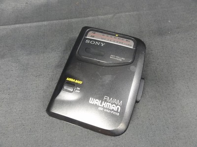 SONY SPORTS FM WALKMAN SRF-6 FMウォークマン SONY WALKMAN WM-FX113 PERSONAL RADIO CASSETTE PLAYER TESTED