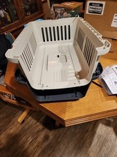 Sportpet Design Plastic Kennel