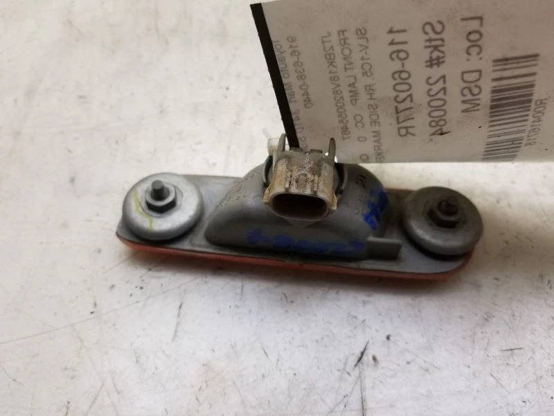 MARCADOR REFLECTOR DELANTERO LADO PASAJERO LEXUS GS300 98-05 Foto 3 de 4