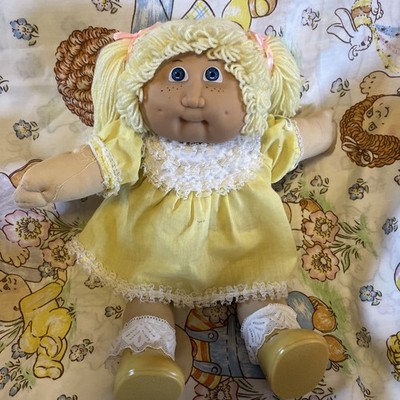 Vintage Cabbage Patch Kids Doll girl HM2 lemon freckles Jesmar ok Canadian 