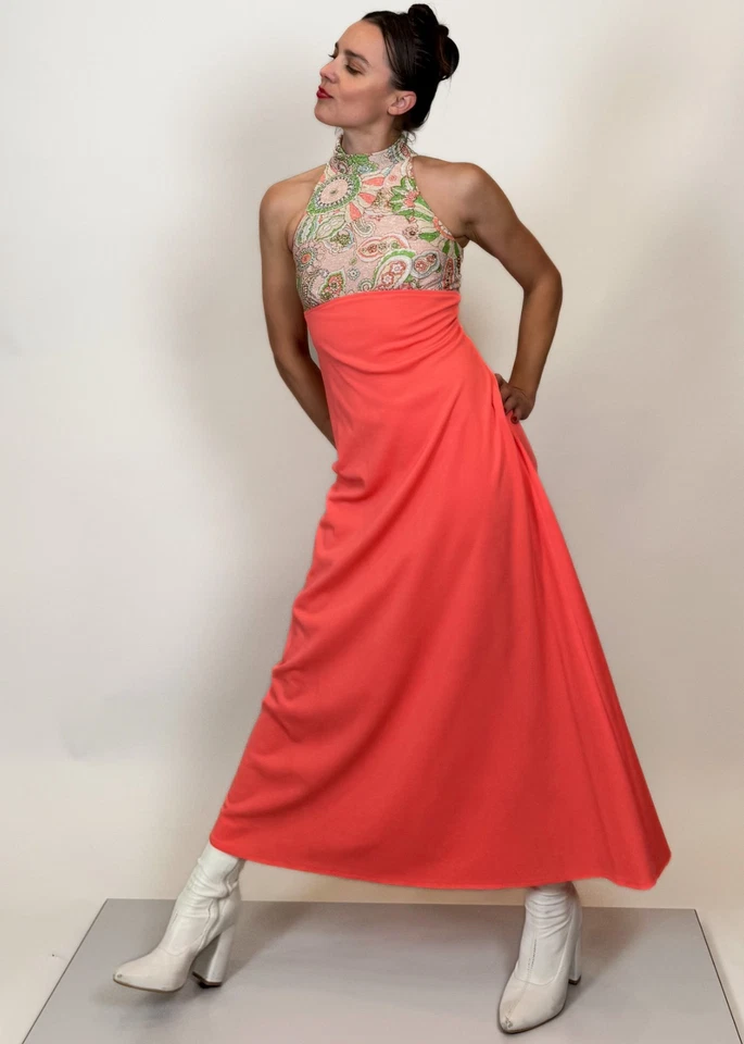 Maxi Vestido Años 70 Cintura Imperio Pequeño Foto 2 de 4