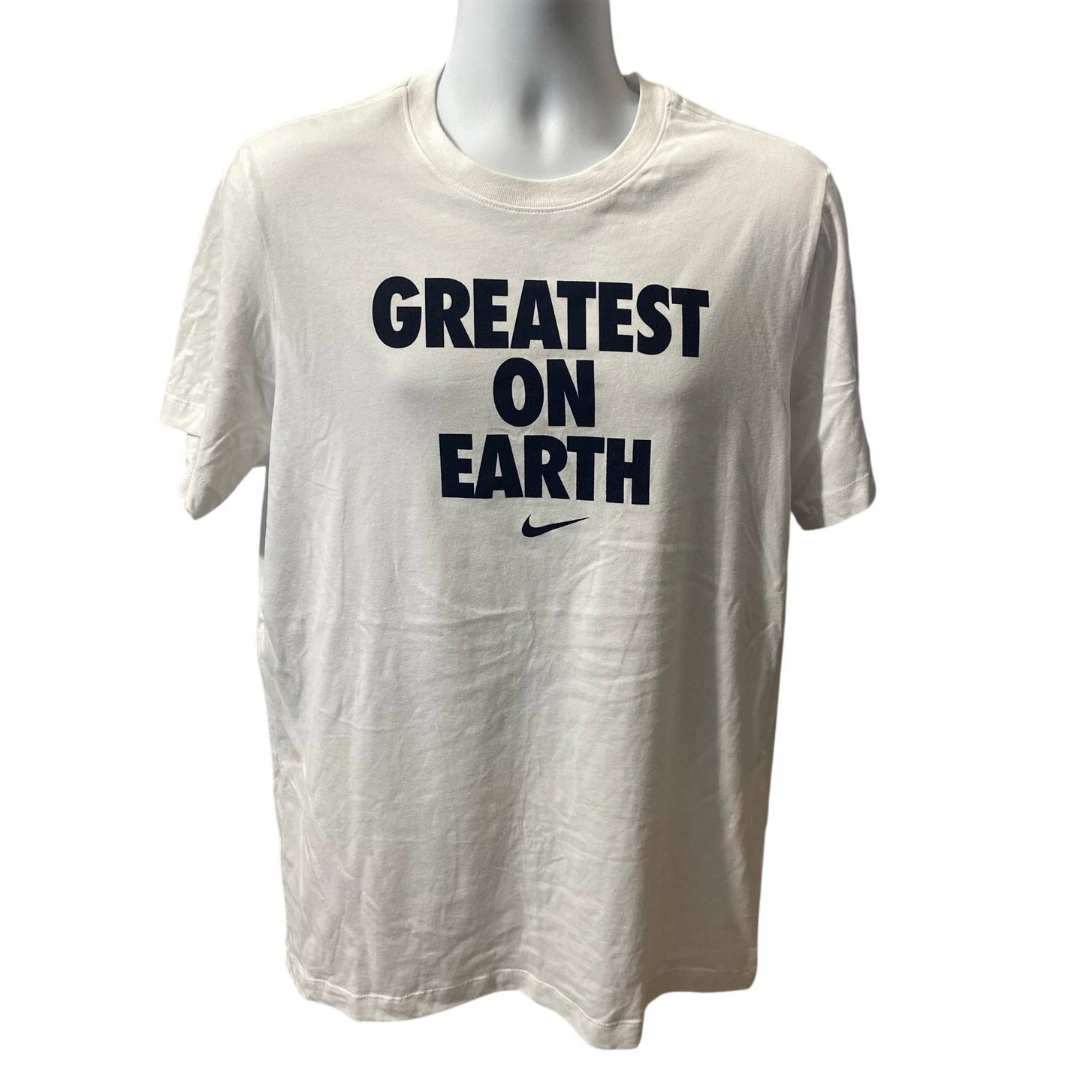 THE NIKE TEE GREATEST ON EARTH — White & Blue Graphic Shirt Men's Large