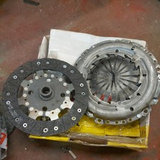 Clutch Kit 2 piece (Cover+Plate) fits PEUGEOT 5008 1.6D 09 to 17 230mm LuK New