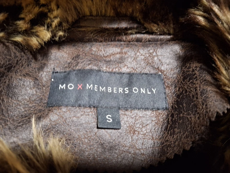 Colete de pele sintética MO Members Only tamanho P marrom vegano desgastado moto zíper completo - Imagem 4 de 4