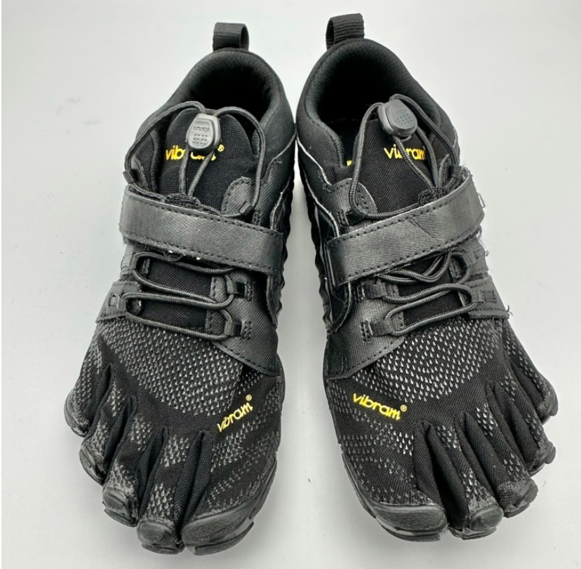 Vibram FiveFingers WOMEN V-Train 2.0 20W7701 Black flexibility