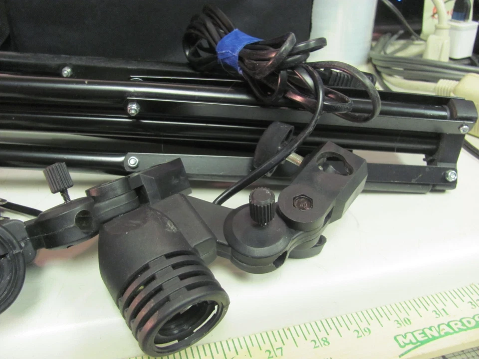 EMART 600W Photography Umbrella Continuous Lighting Kit - Image 3 of 4