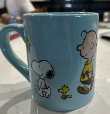 Peanuts “Profile Walking” 14 Ounce Ceramic Mug 2021 Peanuts Worldwide LLC￼