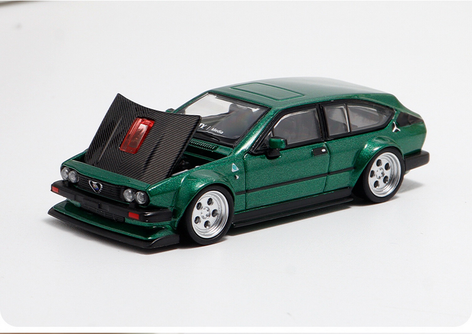 TPC 1/64 масштаб Alfa Romeo GTV6 зеленый литой автомобиль модель игрушка коллекции подарок