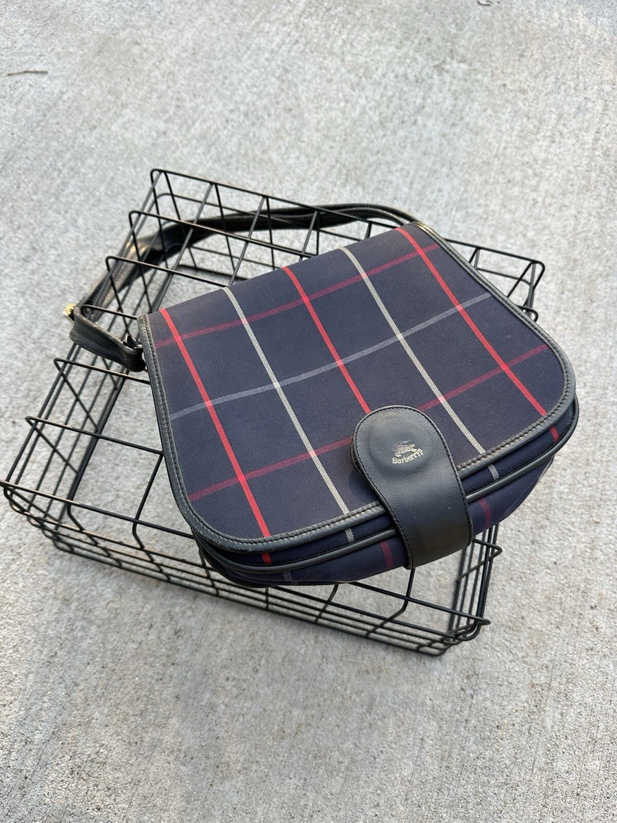 バッグ vintage 90s Burberrys shoulder bag Vintage 90s Burberrys London Messenger Shoulder Bag Nova