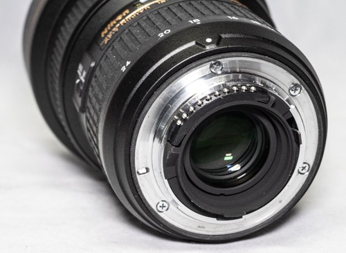Nikon AF-S Nikkor 14-24mm F/2.8 G ED N Objektiv für Vollformat FX F-Mount gebraucht - Bild 14 von 15