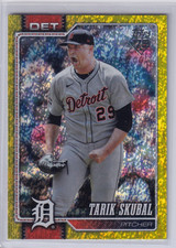 2026 TOPPS SERIES 1 TARIK SKUBAL #300 YELLOW HOLO FOIL 049/399 TIGERS!!!