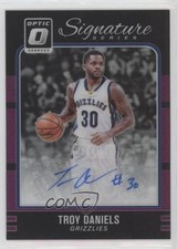 2016-17 Panini Donruss Optic Signature Series Purple Prizm Troy Daniels Auto pe8