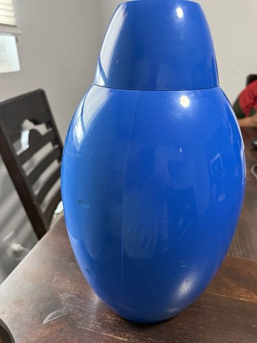 ThinkGeek - Capcom - Mega Man - Mega Buster Replica - Tested LEDs & Sound Works - Picture 6 of 8
