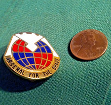 Vintage US Army MATERIAL COMMAND Unit Crest Pin DI DUI Arsenal for the Brave