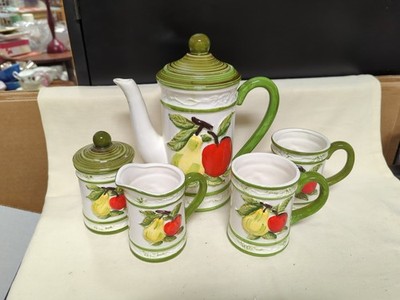 VTG 70s Sears Apple Pear Teapot, Creamer, Sugar & 2 Cups/Mugs